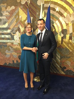 Minister zdravotníctva Tomáš Drucker s bulharskou ministerkou zahraničných vecí Ekaterinou Zacharievou