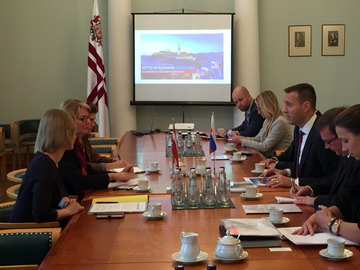 Minister zdravotníctva Tomáš Drucker navštívil pobaltské krajiny, kde počas dvoch dní prezentoval kandidatúru Slovenska na presí