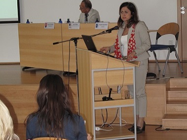 Na prezentácii vystúpila Cláudia Costa Storti z Európskeho monitorovacieho centra pre drogy a drogovú závislosť