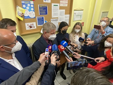 Minister zdravotníctva Vladimír Lengvarský rokoval na Rgionálnom úrade verejného zdravotníctva v Bardejove 