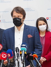 Štátni tajomníci MZ SR Jana Ježíková, Peter Stachura a Martin Grega, Global Payments Štátni tajomníci MZ SR Jana Ježíková, Peter Stachura a Martin Grega, Global Payments