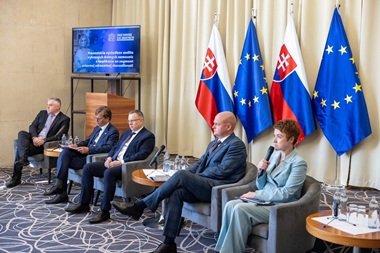 Celonárodná odborná konferencia Zdravé nemocnice – silné zdravotníctvo Celonárodná odborná konferencia Zdravé nemocnice – silné zdravotníctvo