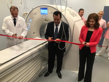 Ministerka zdravotníctva SR Andrea Kalavská na uvedení nového CT prístroja v NÚSCH