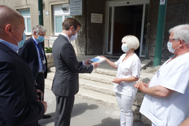 Minister zdravotníctva SR Marek Krajčí navštívil Univerzitnú nemocnicu v Martine Minister zdravotníctva SR Marek Krajčí navštívil Univerzitnú nemocnicu v Martine